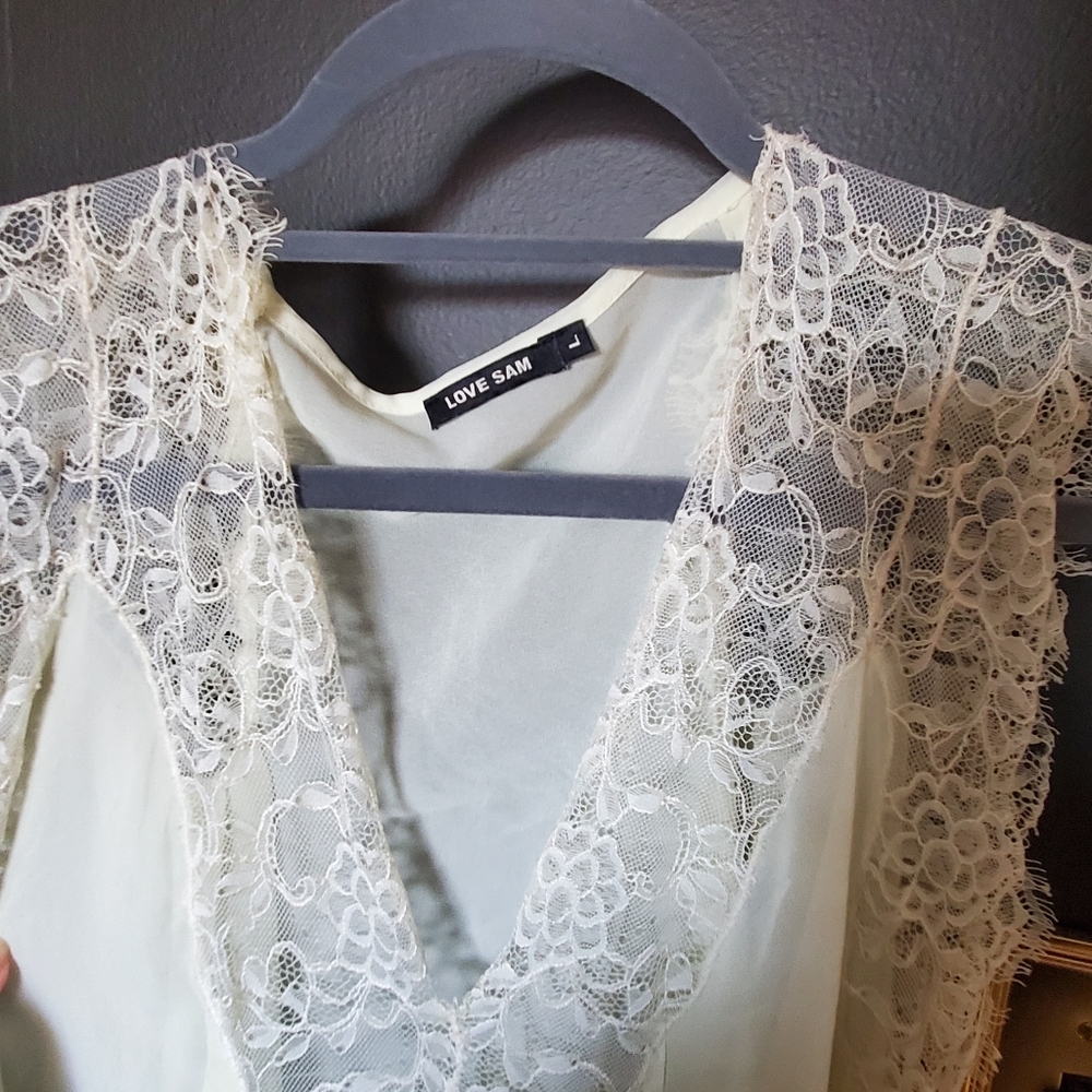 Pastel Yellow Lace Sheer Blouse-Anthropologie-L - Picture 8 of 9